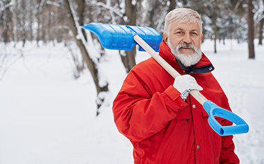 Как пользоваться снегоуборочной лопатой.